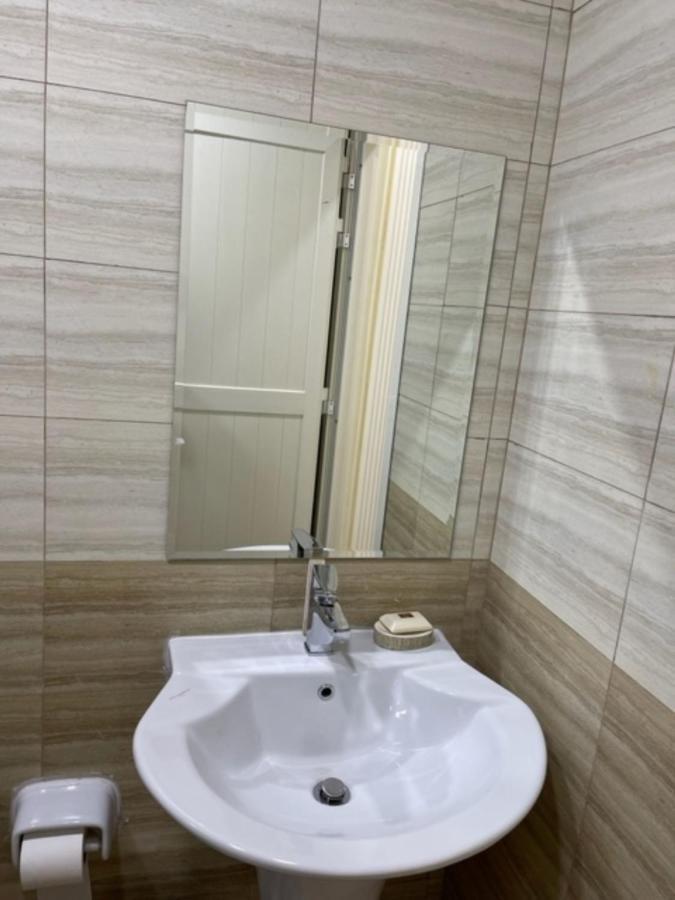 Alhosani Property Abu Dhabi Luaran gambar