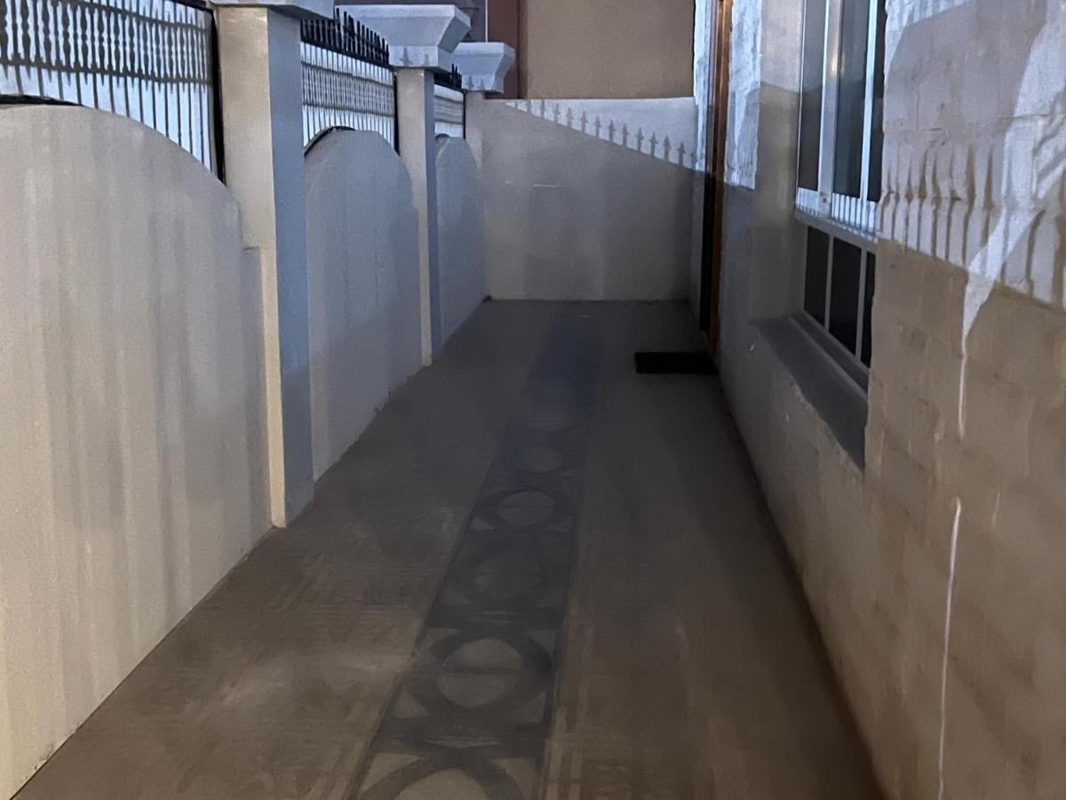 Alhosani Property Abu Dhabi Luaran gambar